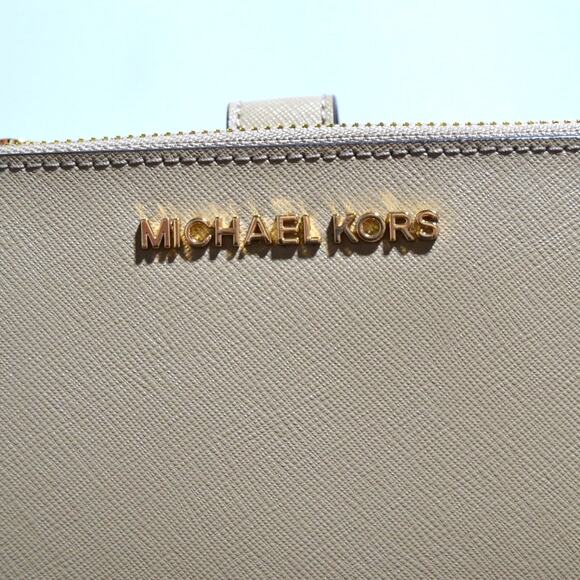 Michael Kors Jet Set Leather Double Zip Phone Case Wallet Wristlet Tan - Picture 10 of 11